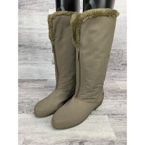 Totes Stride Womens Size 9M Faux Fur Lined Waterproof Winter Boots Beige/Khaki